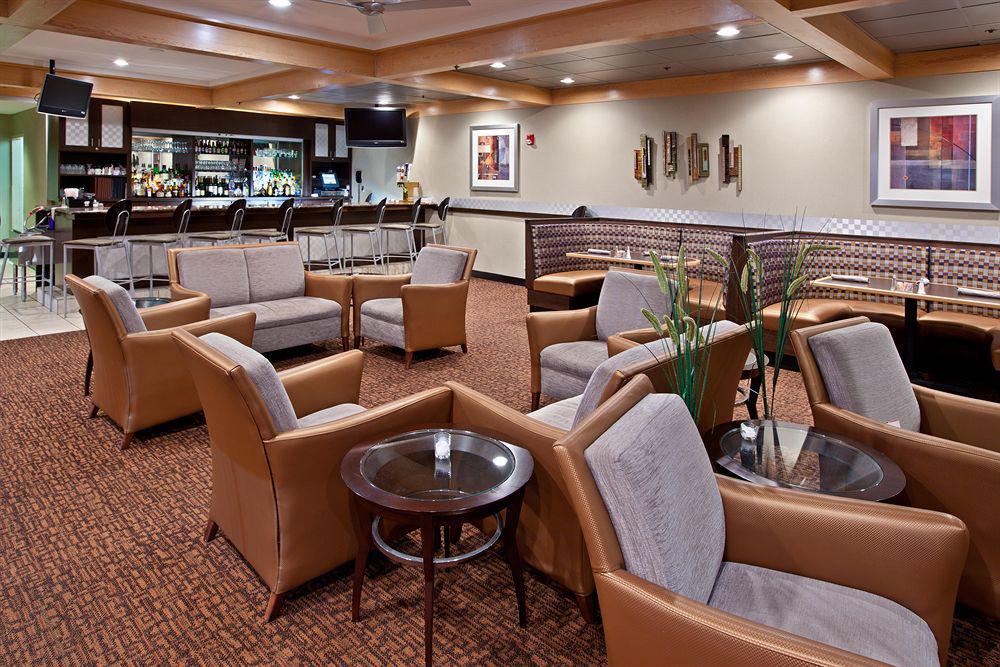 Quality Hotel Conference Center Cincinnati Blue Ash Restoran gambar
